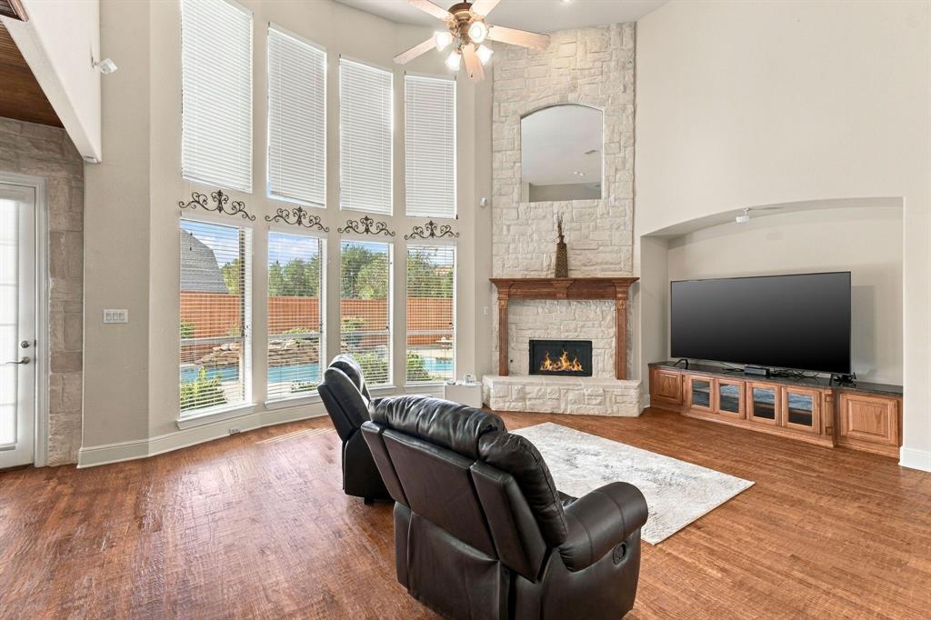 524 Carrington Lane, Murphy, TX 75094