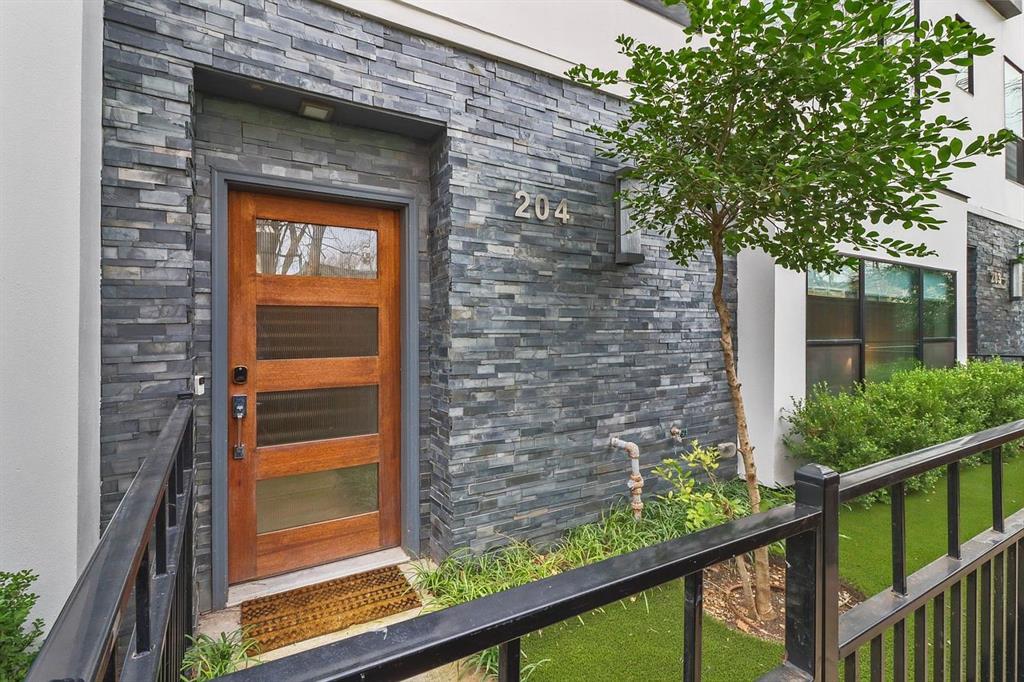 4526 Deere Street, #204, Dallas, TX 75204