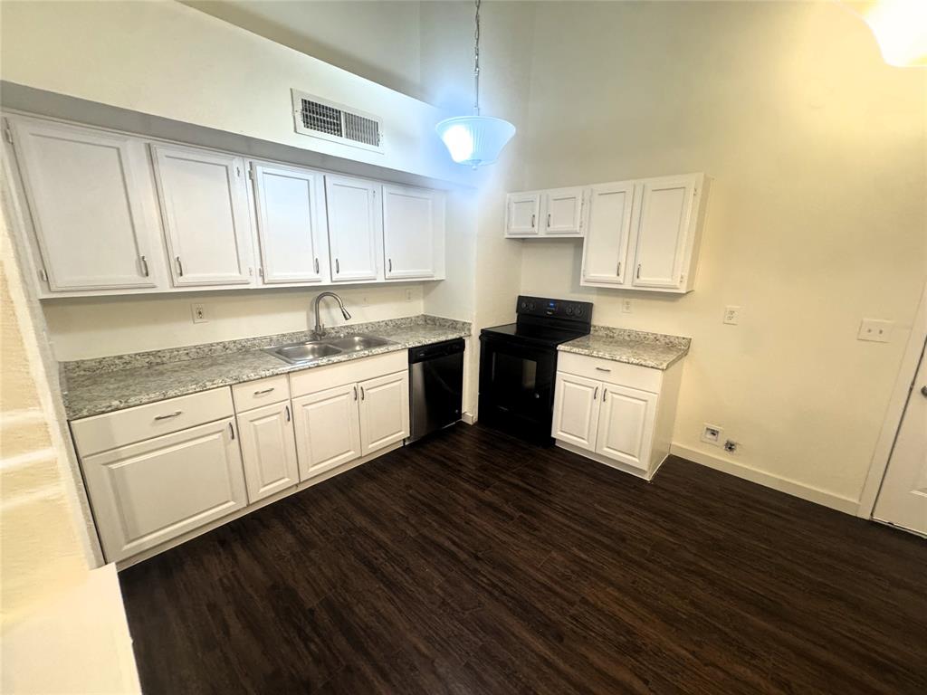 9536 Culberson Street, Dallas, TX 75227