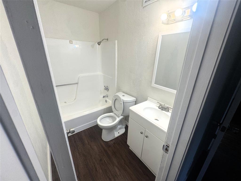 9536 Culberson Street, Dallas, TX 75227