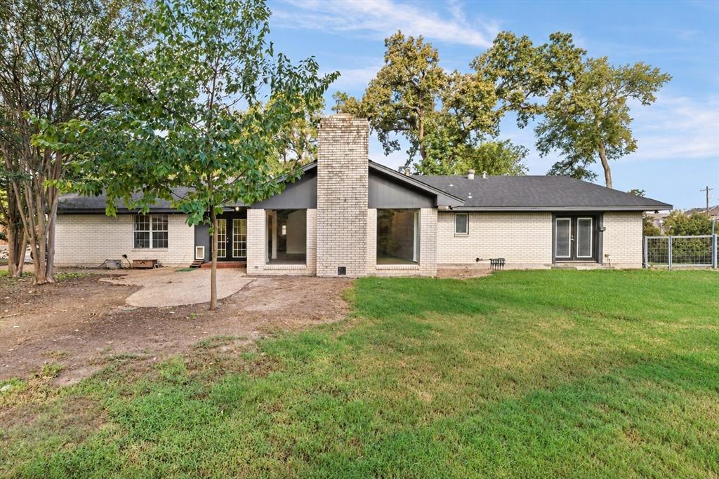 1013 Fairway Road, Woodway, TX 76712