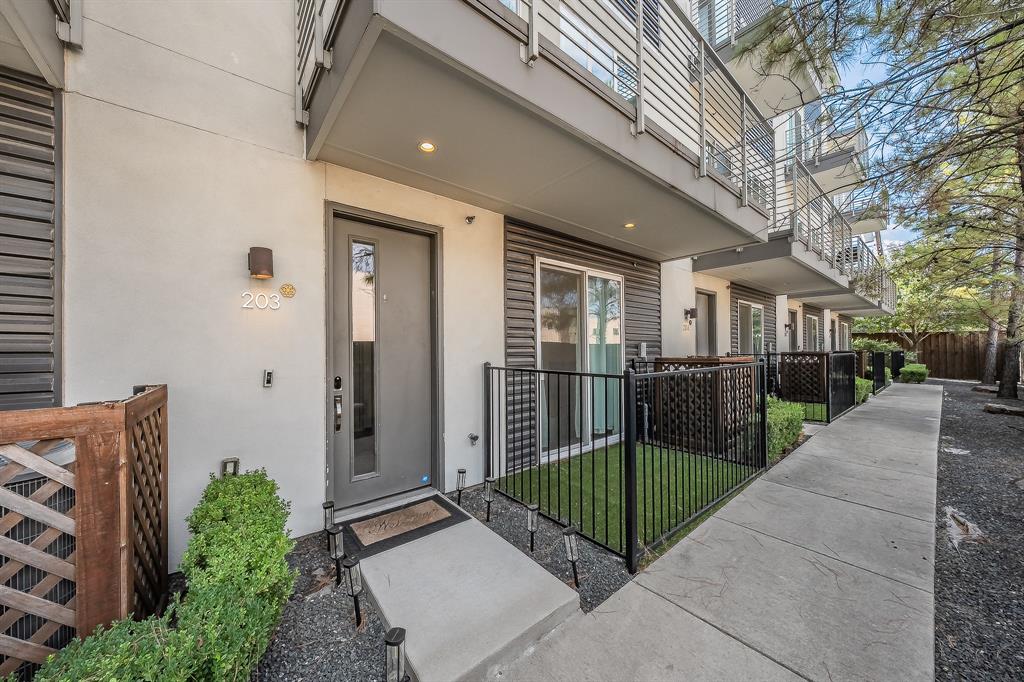 4545 Bowser Avenue, #203, Dallas, TX 75219
