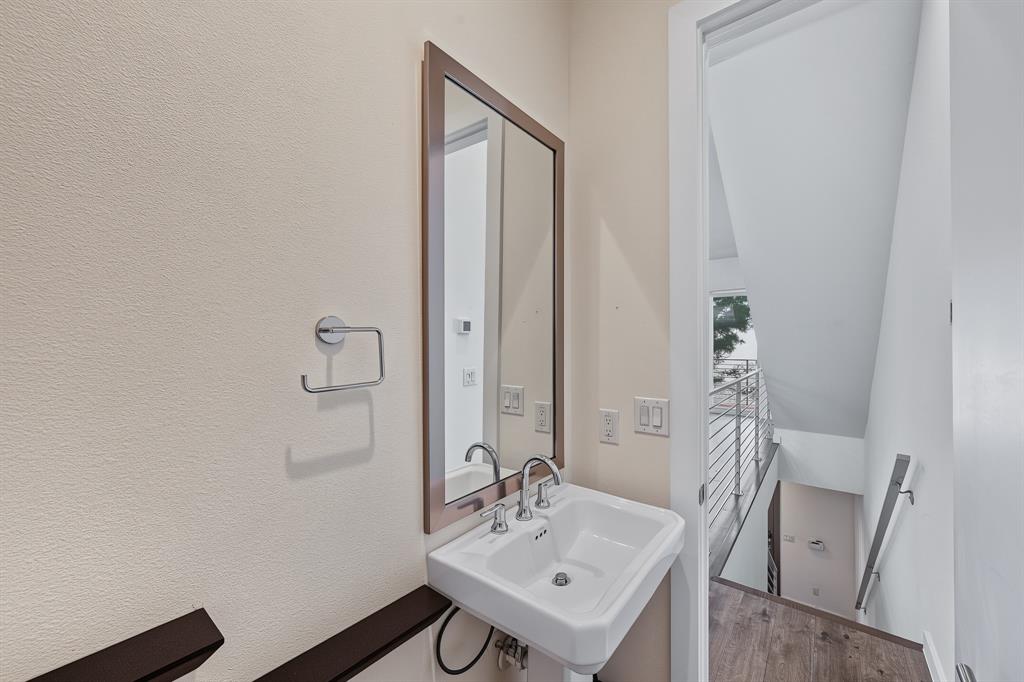 4545 Bowser Avenue, #203, Dallas, TX 75219