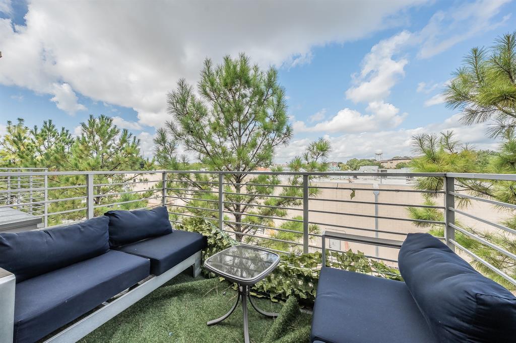 4545 Bowser Avenue, #203, Dallas, TX 75219