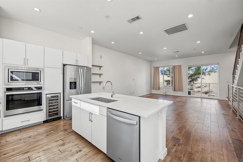 4545 Bowser Avenue, #203, Dallas, TX 75219