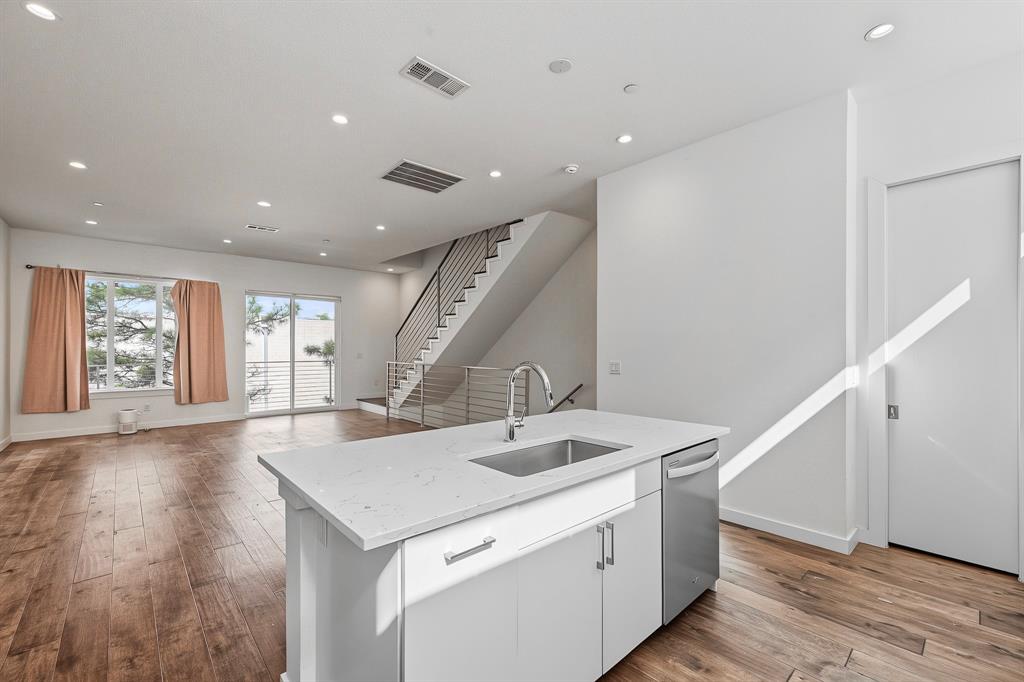 4545 Bowser Avenue, #203, Dallas, TX 75219