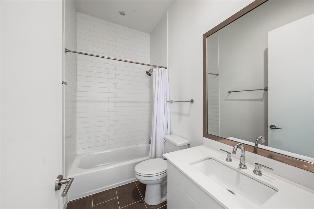 4545 Bowser Avenue, #203, Dallas, TX 75219
