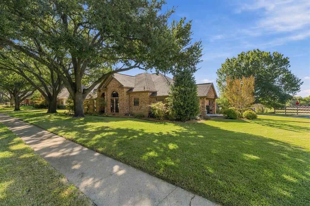 824 Parkhaven Drive, Mesquite, TX 75149