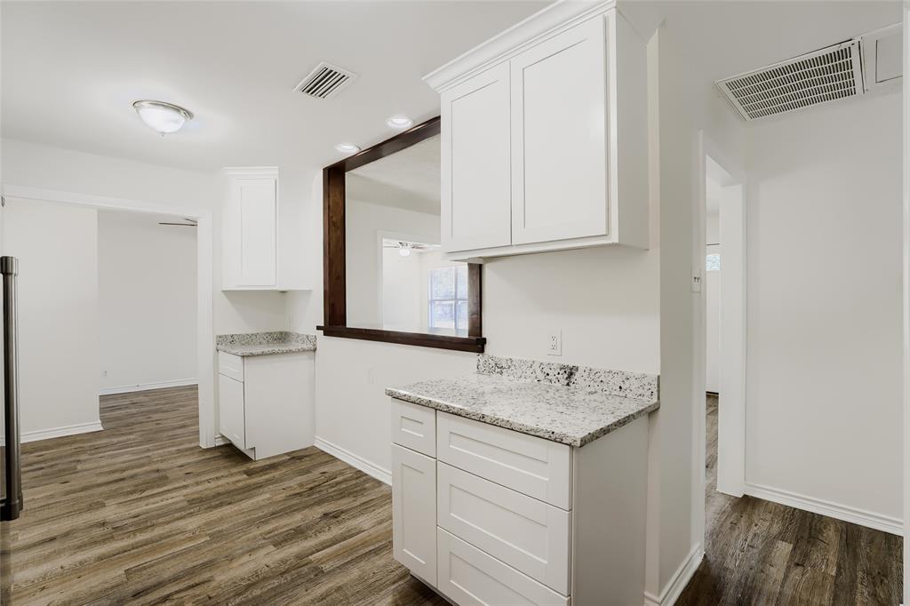 2609 Harvard Street N, Irving, TX 75062