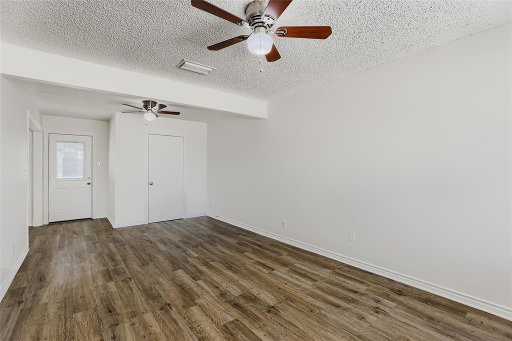 2609 Harvard Street N, Irving, TX 75062