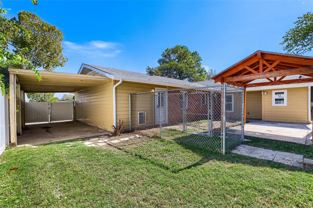2609 Harvard Street N, Irving, TX 75062