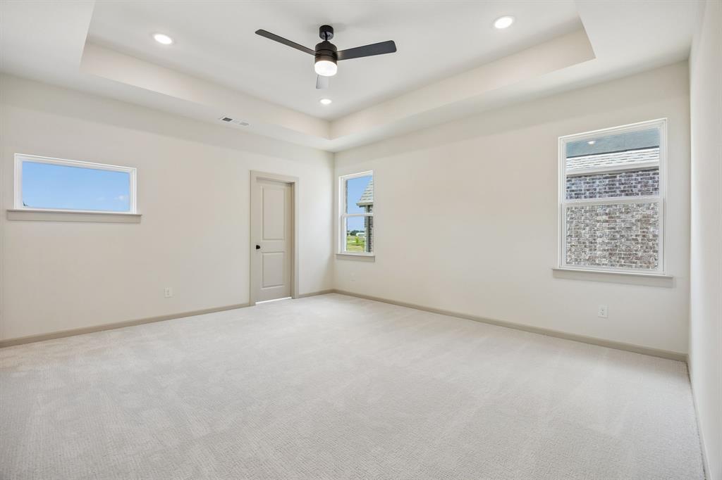 Our Giselle plan offers an owner's suite designed for rest and relaxation.
