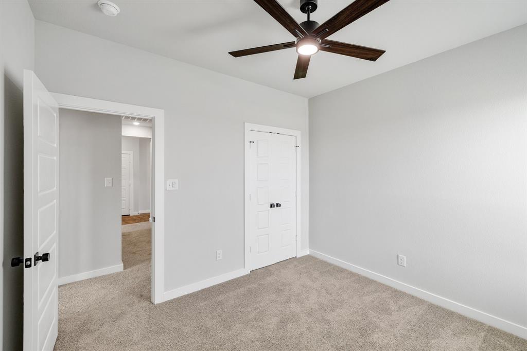 6609-6611 Florence Drive, Midlothian, TX 76065