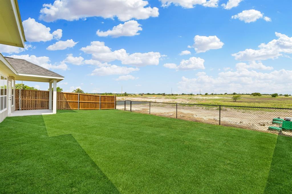 6609-6611 Florence Drive, Midlothian, TX 76065