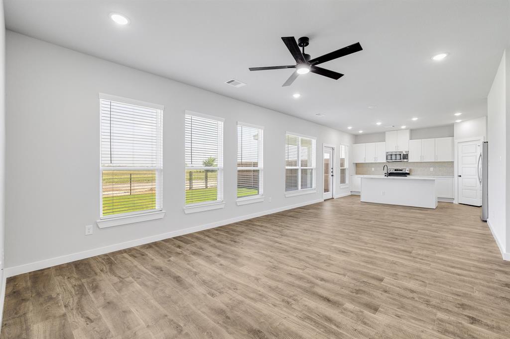 6609-6611 Florence Drive, Midlothian, TX 76065