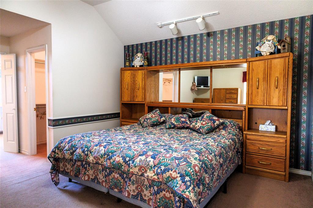 12987 County Road 452, Lindale, TX 75771