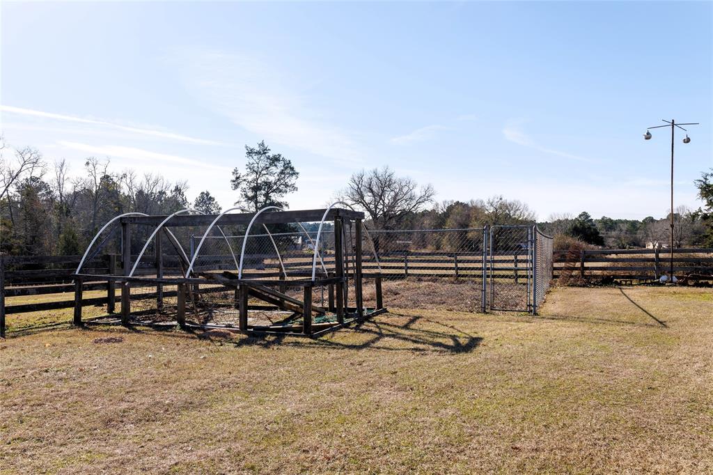 12987 County Road 452, Lindale, TX 75771