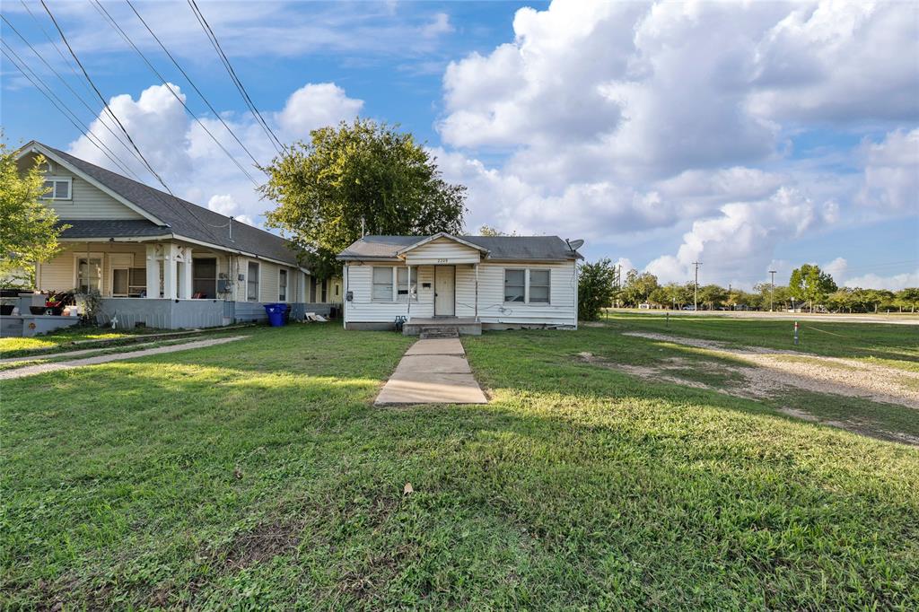 2209 Cleveland Avenue, Waco, TX 76706