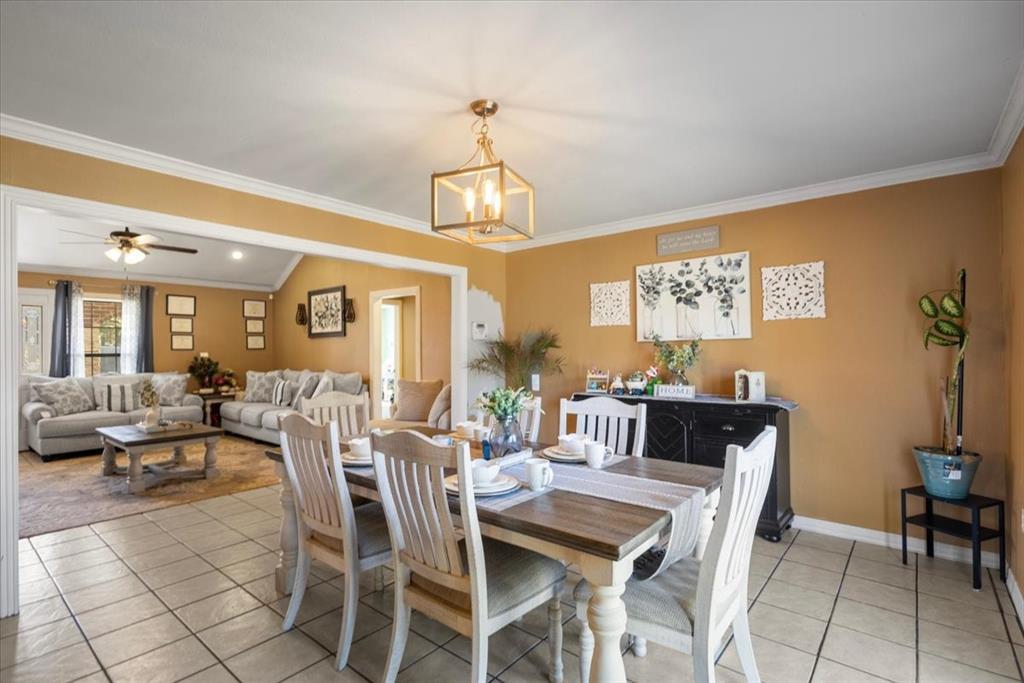 758 County Road 37, Tyler, TX 75706