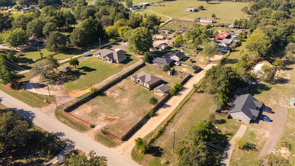 758 County Road 37, Tyler, TX 75706