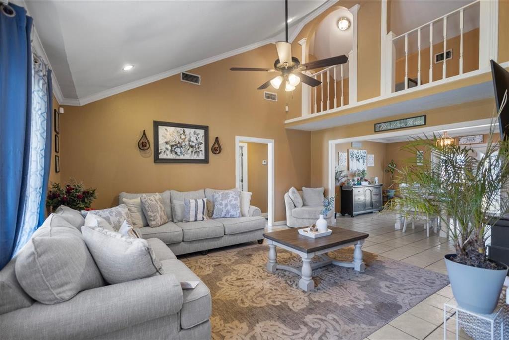 758 County Road 37, Tyler, TX 75706