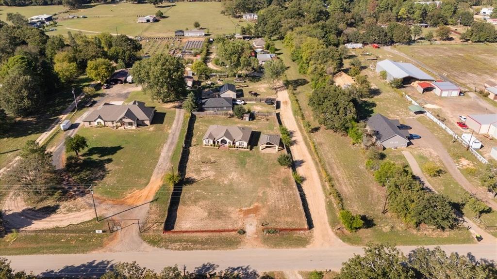 758 County Road 37, Tyler, TX 75706