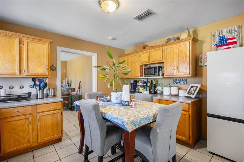 758 County Road 37, Tyler, TX 75706