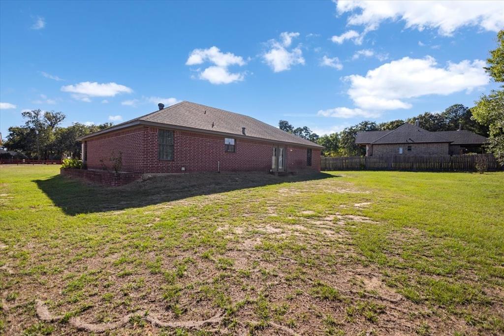 758 County Road 37, Tyler, TX 75706