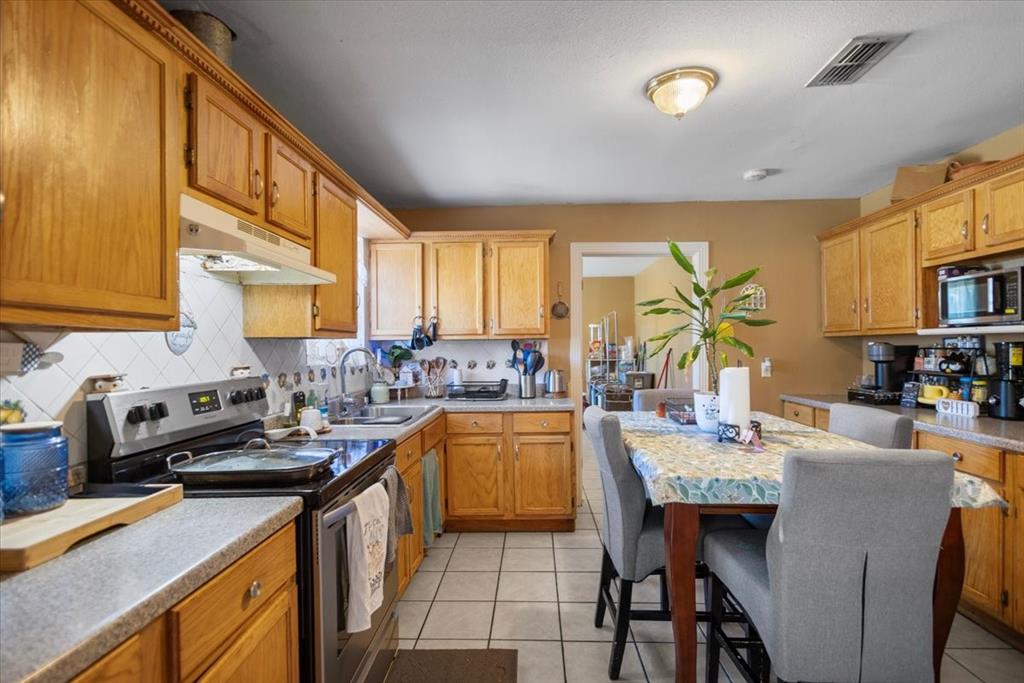 758 County Road 37, Tyler, TX 75706
