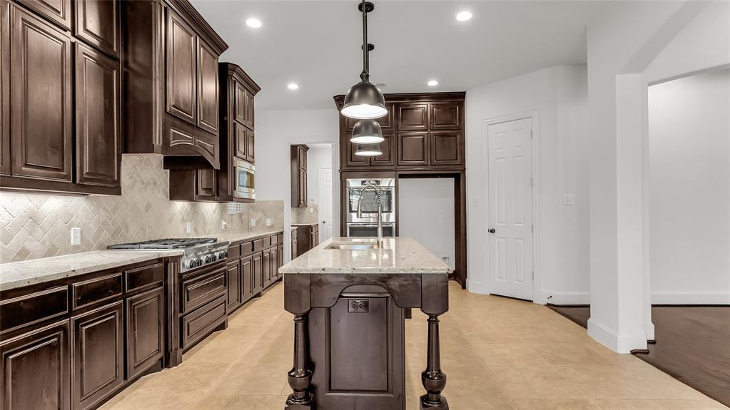 900 Blue Ridge Drive, Prosper, TX 75078