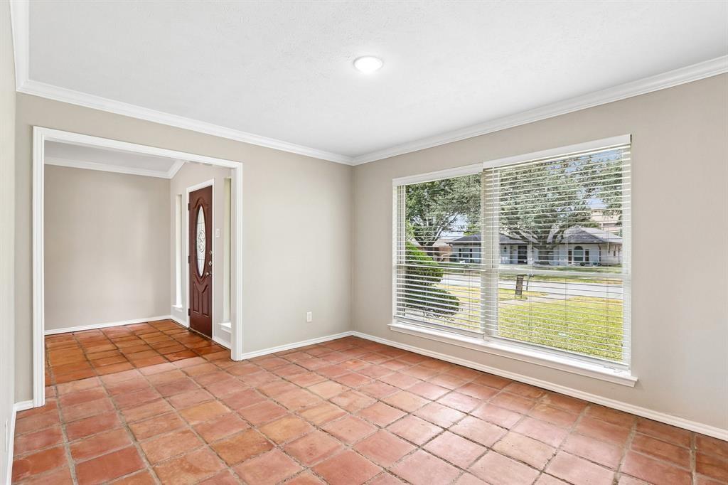 2840 Meadowbrook Drive, Plano, TX 75075 2840 Meadowbrook Drive, Plano, TX 75075