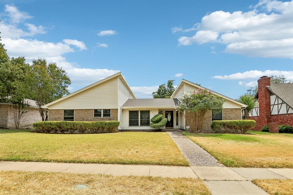 2840 Meadowbrook Drive, Plano, TX 75075 2840 Meadowbrook Drive, Plano, TX 75075