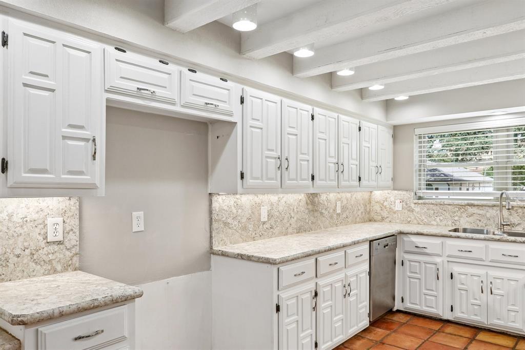 2840 Meadowbrook Drive, Plano, TX 75075