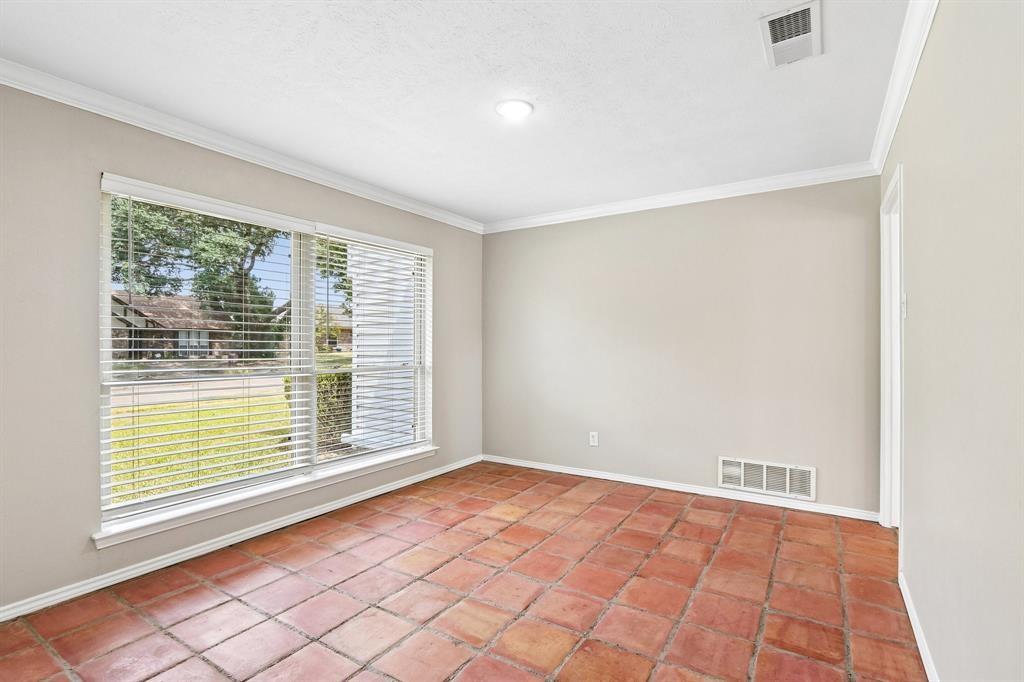 2840 Meadowbrook Drive, Plano, TX 75075 2840 Meadowbrook Drive, Plano, TX 75075