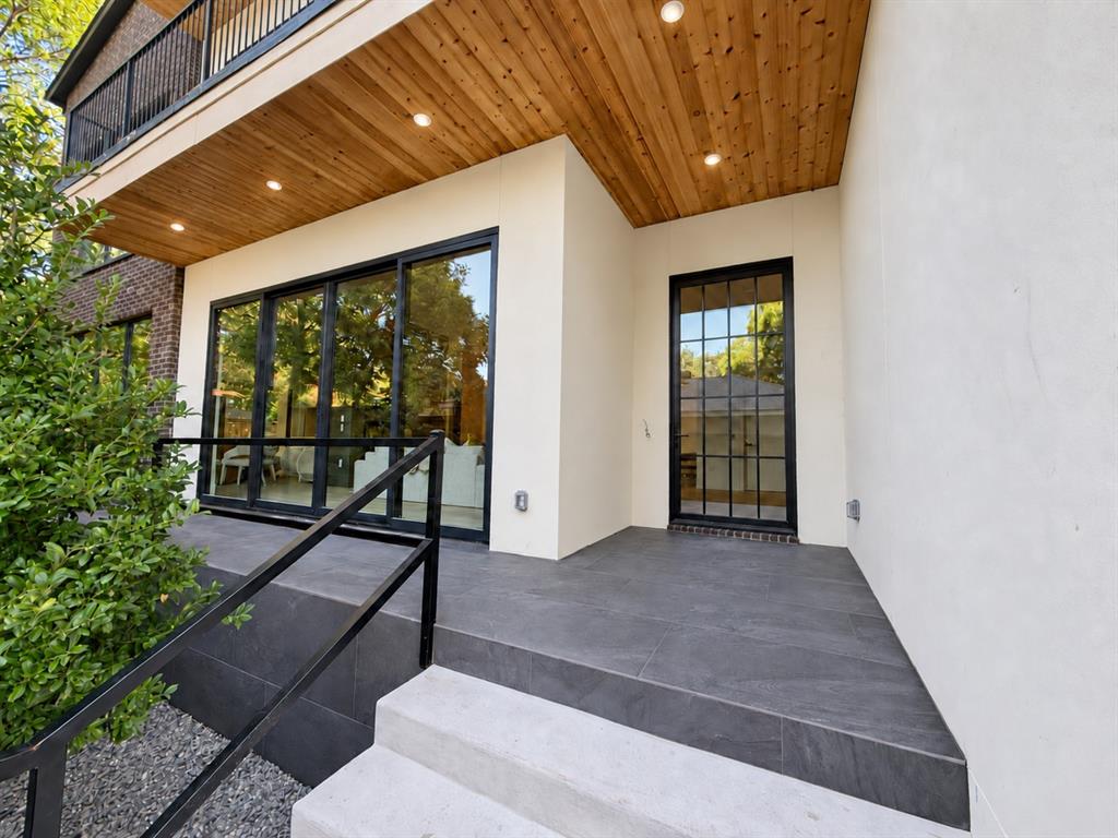 3624 N Fitzhugh Avenue, Dallas, TX 75204