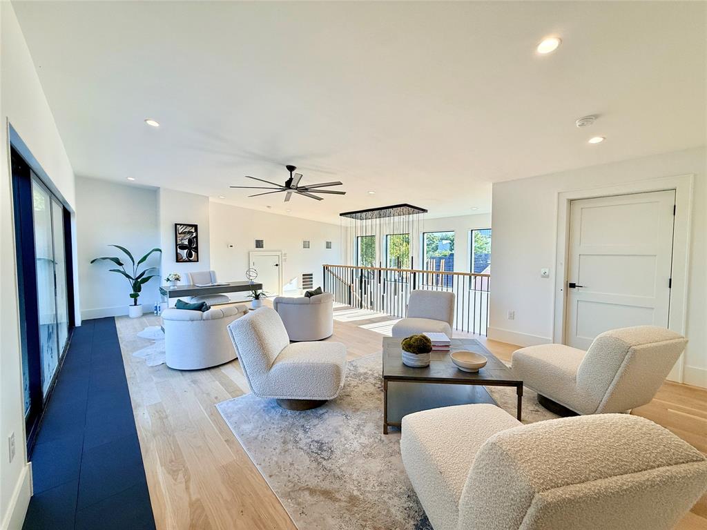 3624 N Fitzhugh Avenue, Dallas, TX 75204