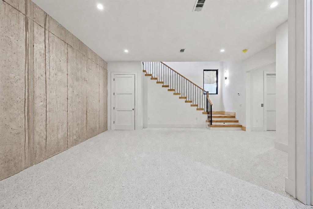 3624 N Fitzhugh Avenue, Dallas, TX 75204