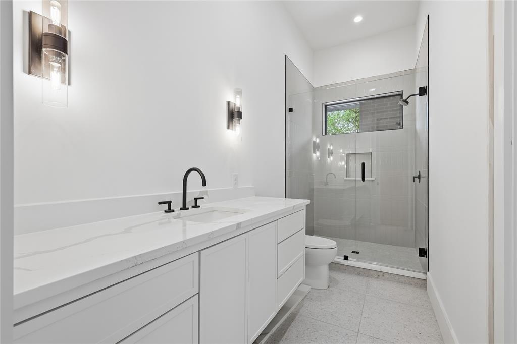 3624 N Fitzhugh Avenue, Dallas, TX 75204