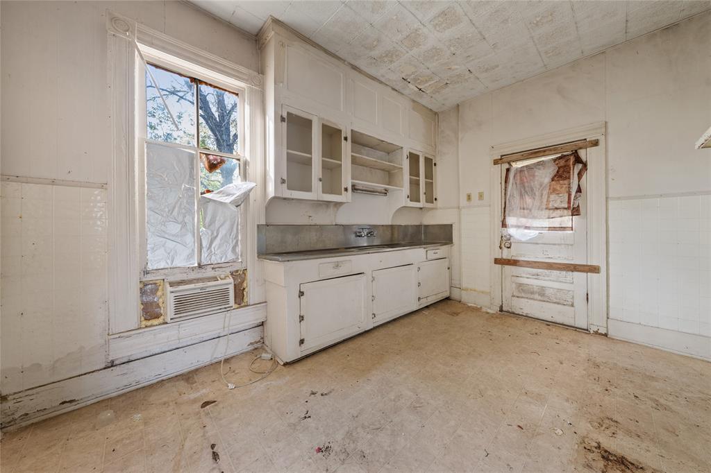 2225 Ross Avenue, Waco, TX 76706