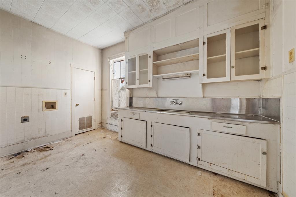 2225 Ross Avenue, Waco, TX 76706