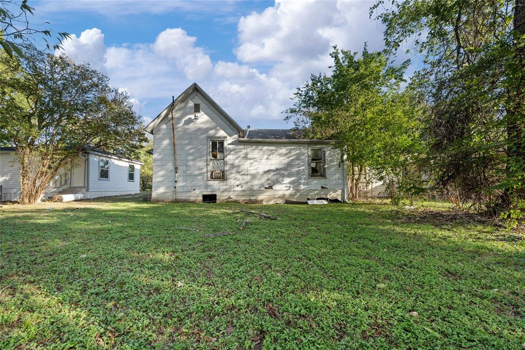 2225 Ross Avenue, Waco, TX 76706