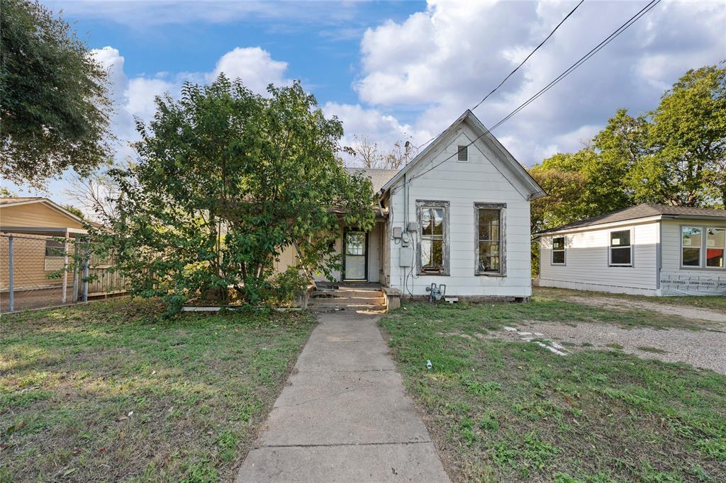 2225 Ross Avenue, Waco, TX 76706 2225 Ross Avenue, Waco, TX 76706