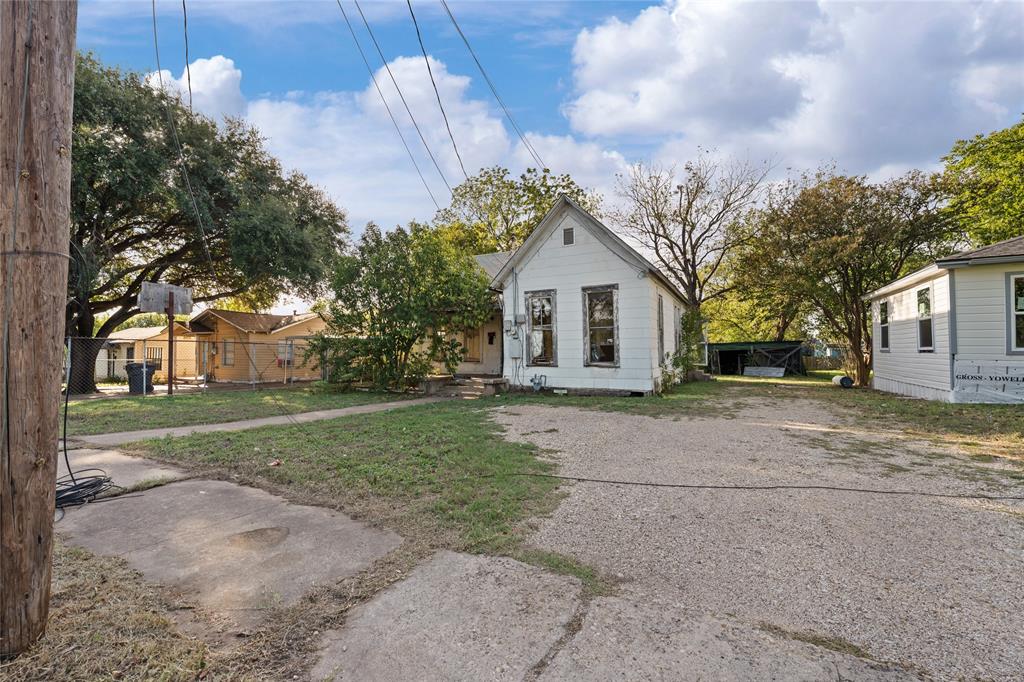 2225 Ross Avenue, Waco, TX 76706