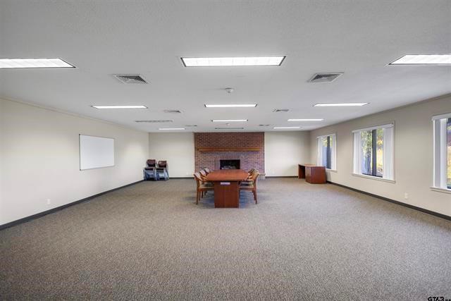 1125 Hwy 110 N, Whitehouse, TX 75791