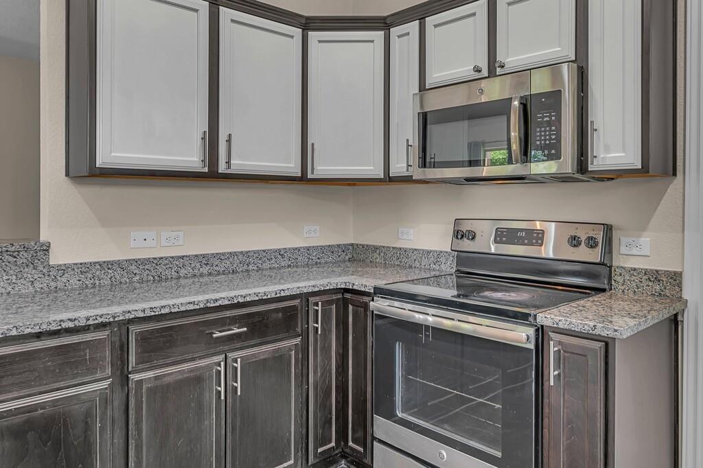310 Milky Way, Bruceville, TX 76630