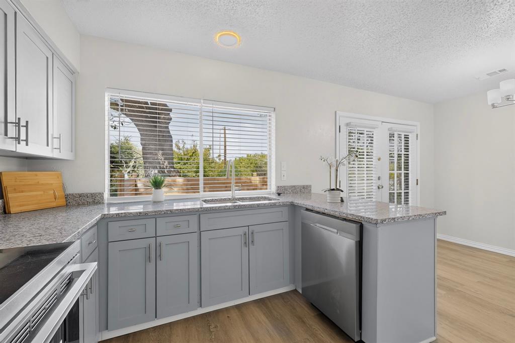 7131 Al Patterson Drive, Dallas, TX 75241