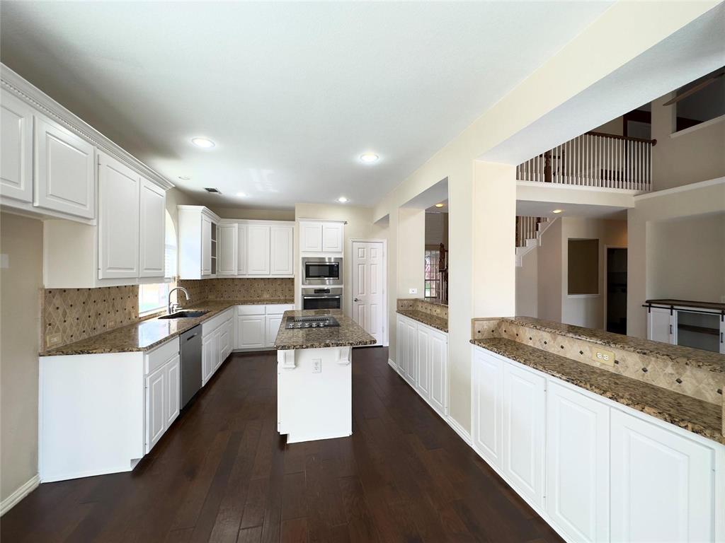 1605 Crown Point Road, McKinney, TX 75072 1605 Crown Point Road, McKinney, TX 75072