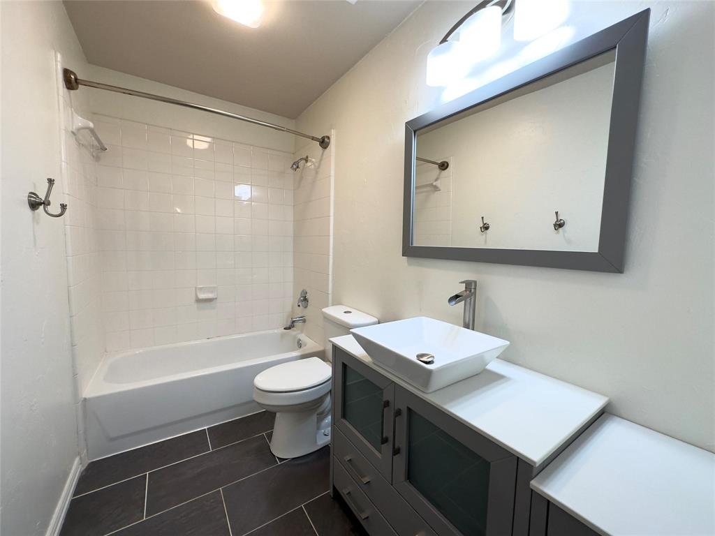 1605 Crown Point Road, McKinney, TX 75072