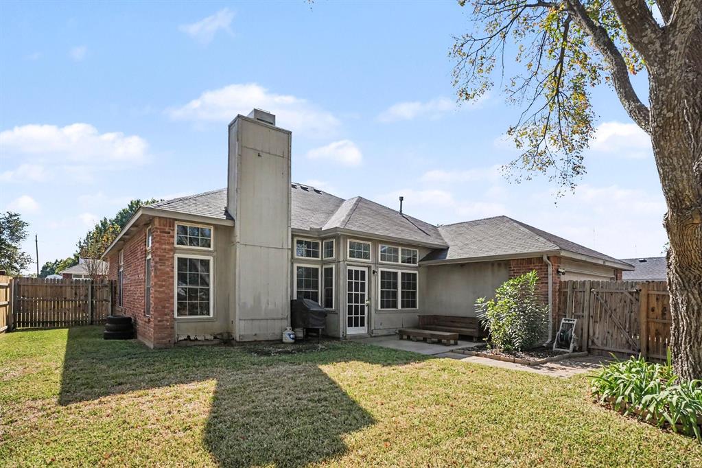 805 Nafus Street, Cedar Hill, TX 75104