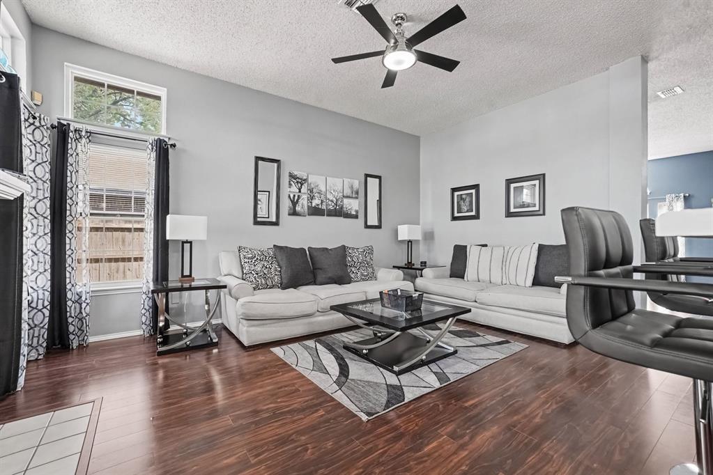 805 Nafus Street, Cedar Hill, TX 75104